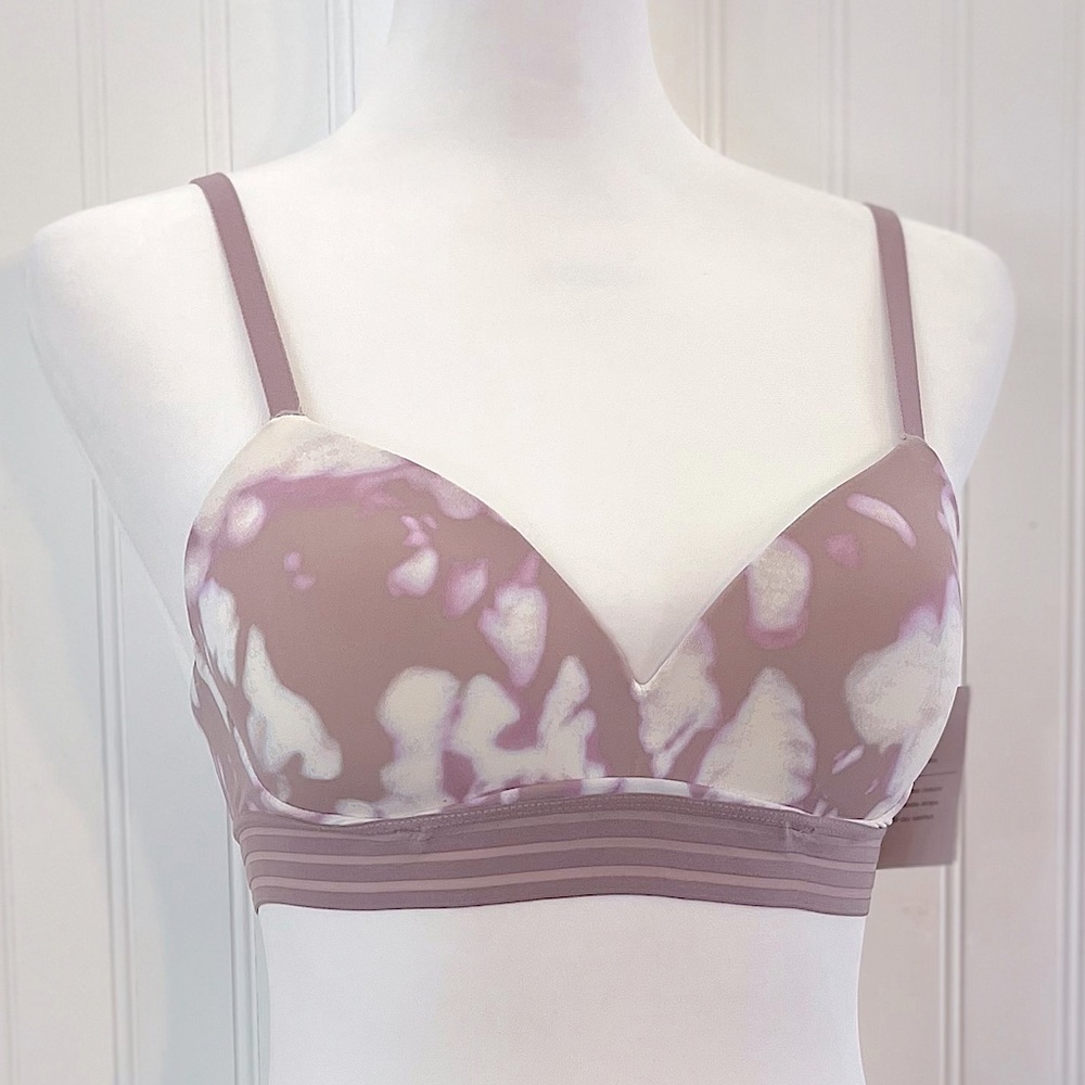 Auden Push-Up Padded Smooth Wireless Comfort T-Shirt Bra Lavender Print
